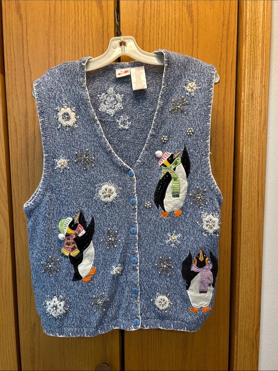 Sweaters - Blue Holiday Penguin Knit Vest. Size 1X.